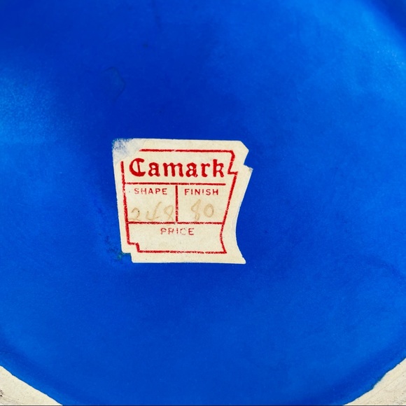 Vintage Camark Matte Blue Cornucopia 9" Swirl Vase - Circa 1930s - Picture 7 of 9